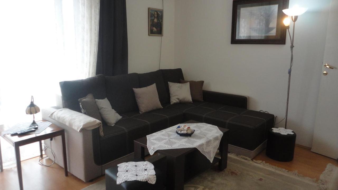 Apartment Brankas Bar